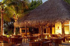 Sensuous, intimate and indulgent, Pacific Resort Aitutaki offers absolutely first class service. For honeymooners or a romantic getaway