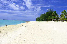 Raina Lagoon Villas offer deluxe bungalows with sea view balconies and tropical garden showers, right on the edge of a beautiful white sand  beach, great for swimming and snorkelling in the lagoon.