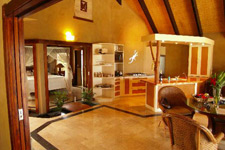 Rumours Luxury Villas & Spa consists of seven luxurious villas that come with world class service located on the beautiful beach of Muri. Rumours has been built with luxury in mind.