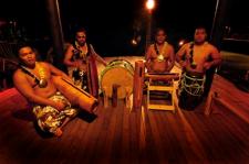 Te Vara Nui Cultural Village bring a wonderful new interactive and Cultural attraction to Rarotonga, located right in the centre of Muri Beach.