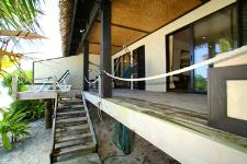 Rendezvous Villas are two duplex, one bedroom villas situated near the waters edge along famous Muri Beach.