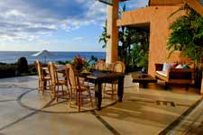 Dive into luxury and be pampered by the Cook Island experience that is Aroha Villa.