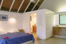 This is one of the more popular smaller properties on Rarotonga offering Garden and Beachfront accommodation. 