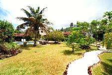 Puaikura Reef Lodges is a small, affordable home-away-from home property offering a self catering accommodation.