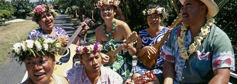 The True Spirit of the Cook Islands - Singing